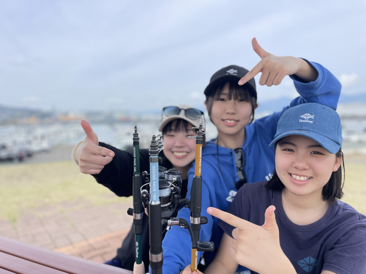 BEGINS PACK 180【振り出しコンパクトロッドとナイロン付きスピニング 