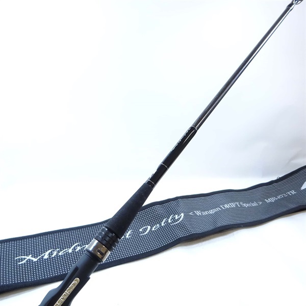 値下しました！ダーディン産クラスター610-1 adidas×DOVER STREET MARKET GINZA 25SS/GINZA DSMDOVER STREET MARKET