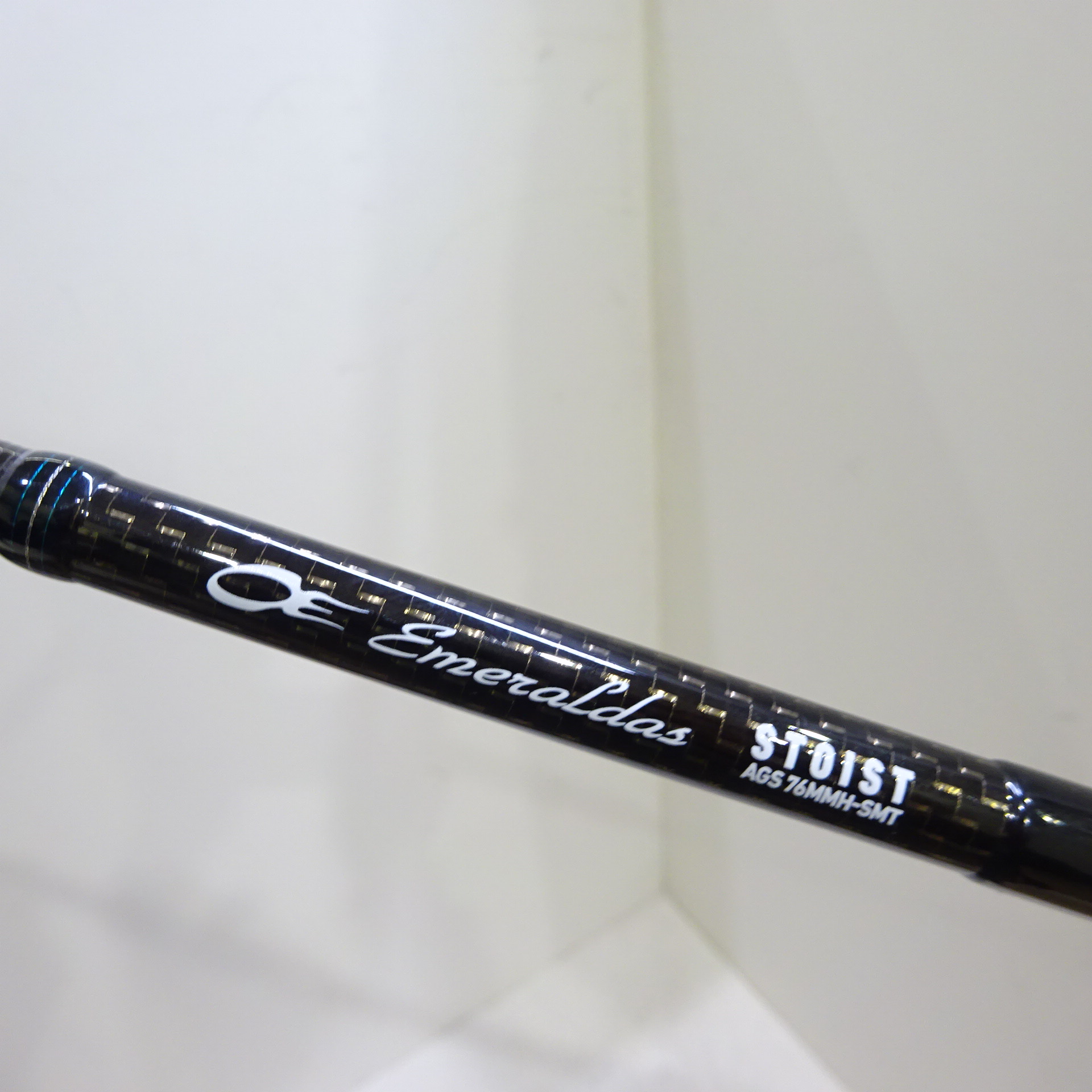 エメラルダス ストイスト76MMH-SMT 18エメラルダス ストイスト76MMH－SMT | イシグロ公式