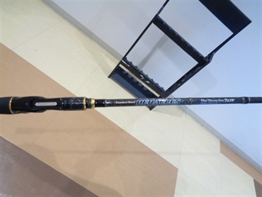 17コンバットスティック ヘラクレスHCSC-70H-LTS | イシグロ公式