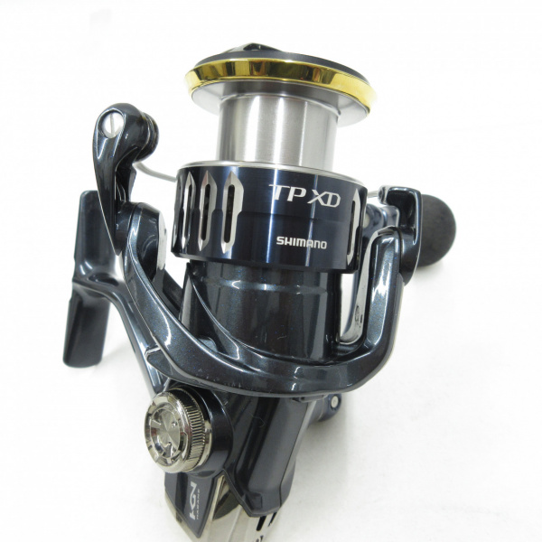 17ツインパワーXD C3000HG | イシグロ公式オンラインショップ