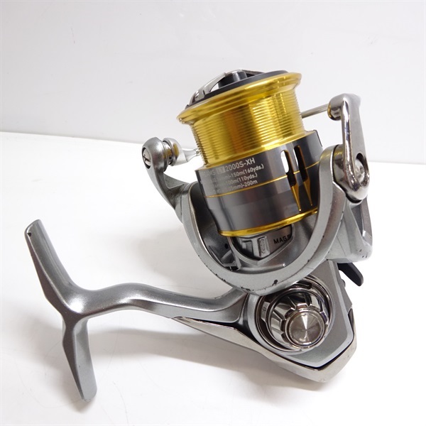 フリームスFCLT2000s ダイワ スピニングリール フリームス FC LT2000S-XH 2021年