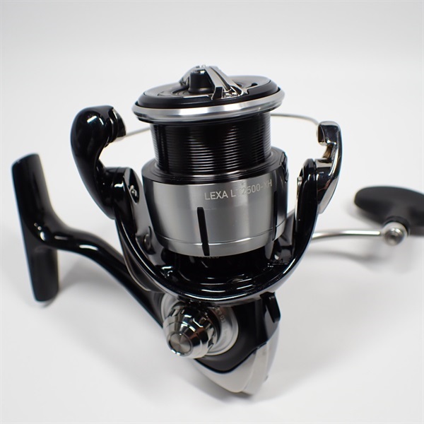 Amazon | ダイワ(DAIWA) スピニングリール 23レグザ(LEXA