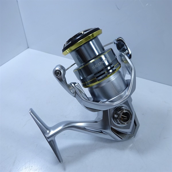 シマノ セドナ 2500HG (リール) 価格比較 - 価格.com