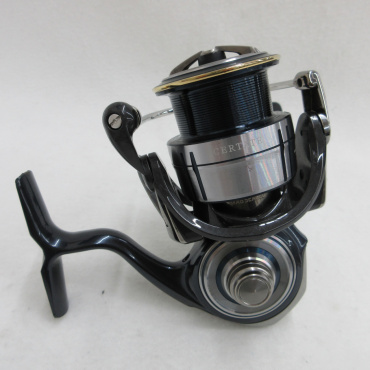 ダイワ スピニングリール 24セルテート LT3000【即日発送