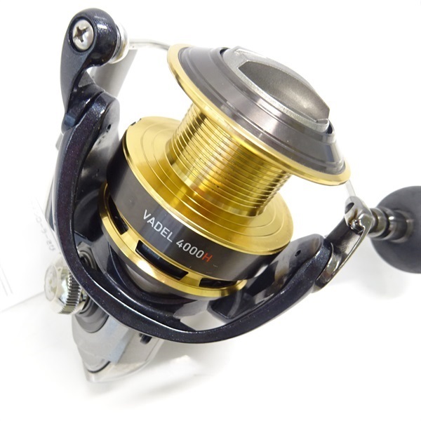 ダイワ15ヴァデル 4000H 15レブロス3012Hリール 2個セット Amazon | ダイワ(Daiwa) スピニングリール 15 レブロス 3012H