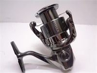 超美品　22 STELLA 4000xg 1017003625214-1.jpg