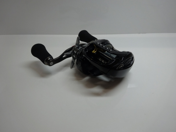 DAIWA 18ジリオンHD 7.3右ハンドル DAIWA 18ジリオンHD 7.3右ハンドル DAIWA 18ジリオンHD 7.3右ハンドル