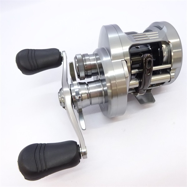【美品】20カルカッタコンクエスト DC200HG 保証書有 楽天市場】カルカッタコンクエストdc200hgの通販