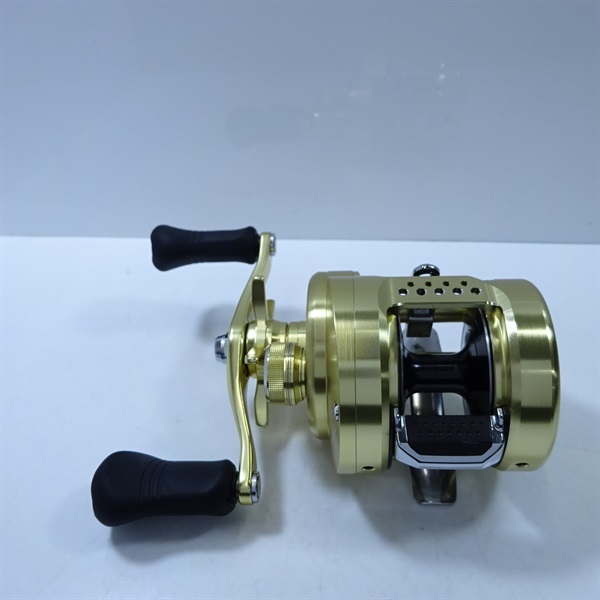 15カルカッタコンクエスト301 シマノ(SHIMANO) 15カルカッタ コンクエスト 301 LEFT(左