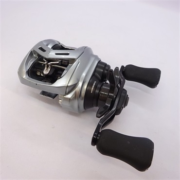 美品！アルファスSVTW8.1(左) ダイワ(Daiwa) ALPHAS(アルファス) SV TW 800S-HL 左ハンドル 00630226