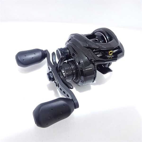 【美品】アブガルシア ロキサーニ８ 右ハンドル Abu Garcia ○アブガルシア Abu ロキサーニ 8(右ハンドル