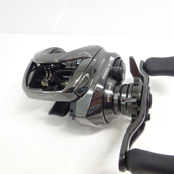 24スティーズ SVTW100XHL 未使用新品　即日発送 楽天市場】ダイワ ベイトリール 24スティーズ SV TW 100XHL(左