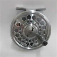 アイザック410　未使用　フライリール アイザック410 未使用 フライリール 中古フライリール