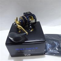２１ソルティガＩＣ３００ＨＬーＳＪ