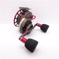 ２３カセ筏師　Ｇｒａｎｄ　ＲＵＧＧＥＲ６５Ｐ　ＰＯＷＥＲ（左）
