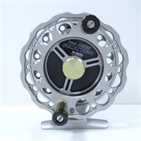 重利落とし込みリール山下バージョン　中古 アブガルシア モラム ZX 1601MAG/F371M 未使用品（中古） : 釣