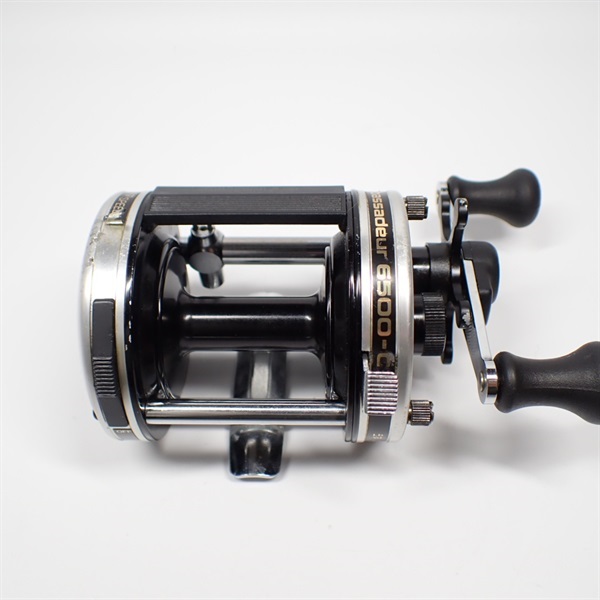 アブガルシア(Abu Garcia) アンバサダー 6500C Rocket BLACK (右