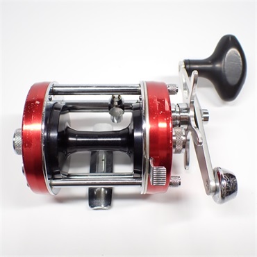 アブガルシア アンバサダー7000c コンパクト　レッド アンバサダー7000Cコンパクト | イシグロ公式オンラインショップ