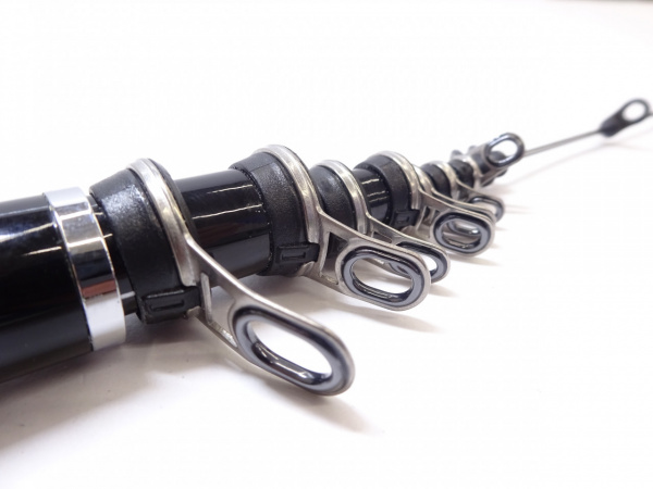 21 メガディスags 1.75-53 極美品 ダイワ 21 メガディス AGS 1.75-53・N / 磯竿 (D01) (O01