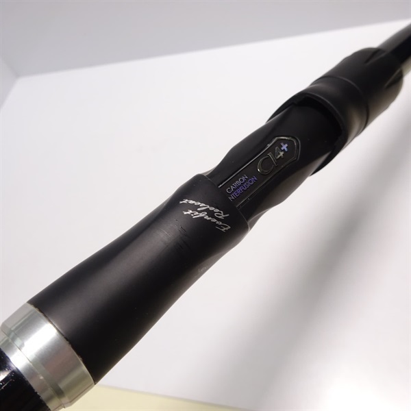 SHIMANO - 【期間限定値下げ中】【美品】ボーダレス(BORDERLESS) 305H4T Amazon | シマノ(SHIMANO) フリースタイルロッド 22 ボーダレス
