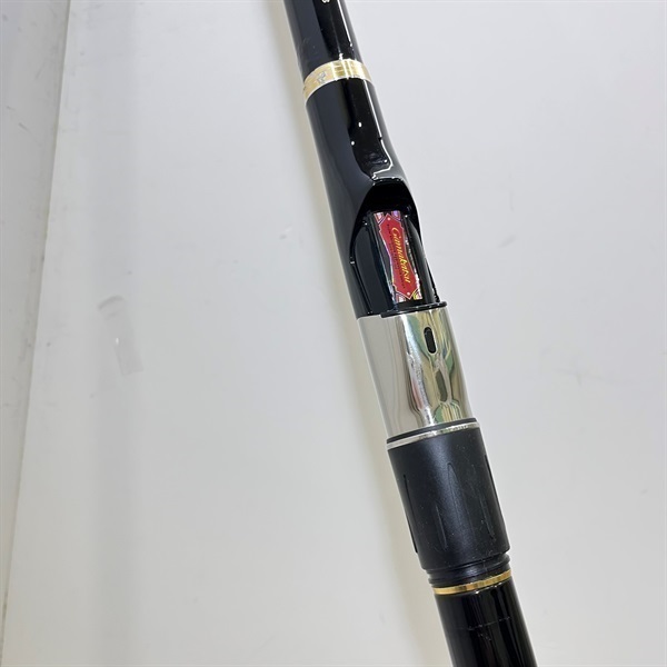 がまかつ　磯竿　がま磯　RZR 遠投3-53 未使用 がまかつ(Gamakatsu) がま磯 RZR 遠投3号 5.3m 22028-5.3