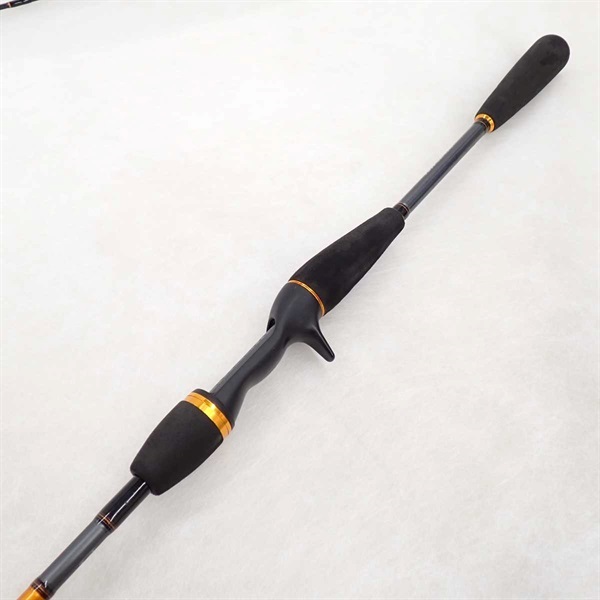 美品 ダイワ　リーディング73 MH-200 ダイワ(Daiwa) リーディング 73 MH-200・W 05296304｜アウトドア用品