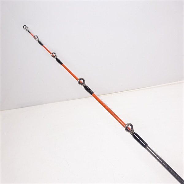 ダイワ　メタリアアカムツ　M-215 Amazon | ダイワ(DAIWA) 船竿 メタリア アカムツ M-215 釣り竿