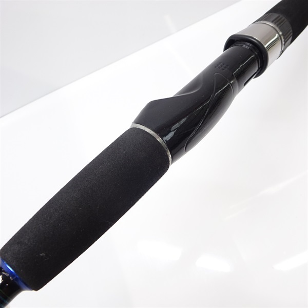 ソルティスト　チヌ　75L 美品 ダイワ ソルティストCN （チヌ） 75L (D01) (O01) 【本店特別価格】