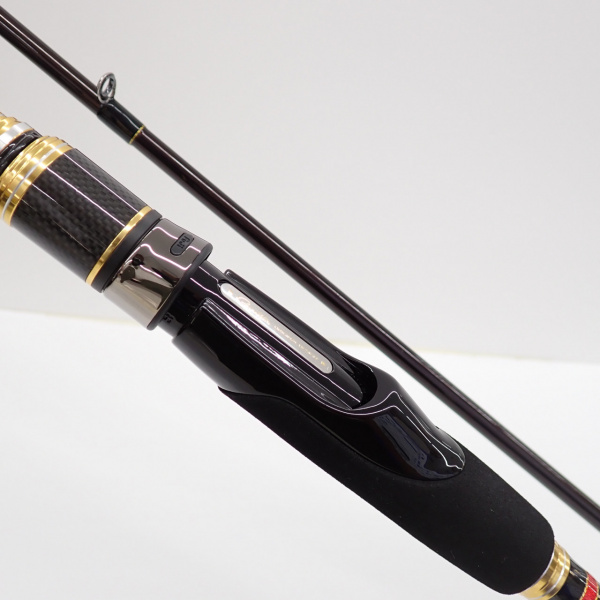 ラグゼEG1 S90M 17セフィアC14s3000SDH がまかつ ラグゼ EG1 S90M・F/J326L エギングロッド 美品 : 釣