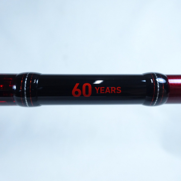 18エメラルダス ストイスト AGS 84M 60TH | イシグロ公式オンライン