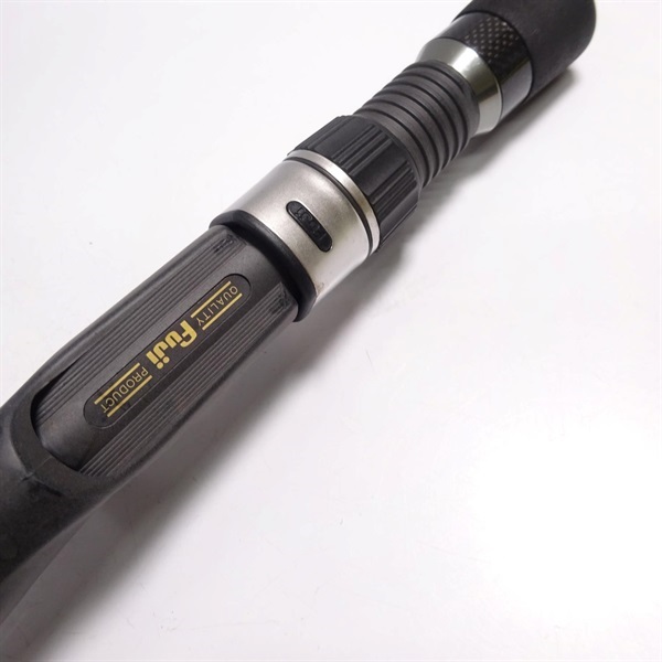 IZANAGI BANANA 甘蕉 CT 702HS ジギング Amazon | 剣屋 イザナギ 甘蕉 CT702HS (ライトジギング ロッド