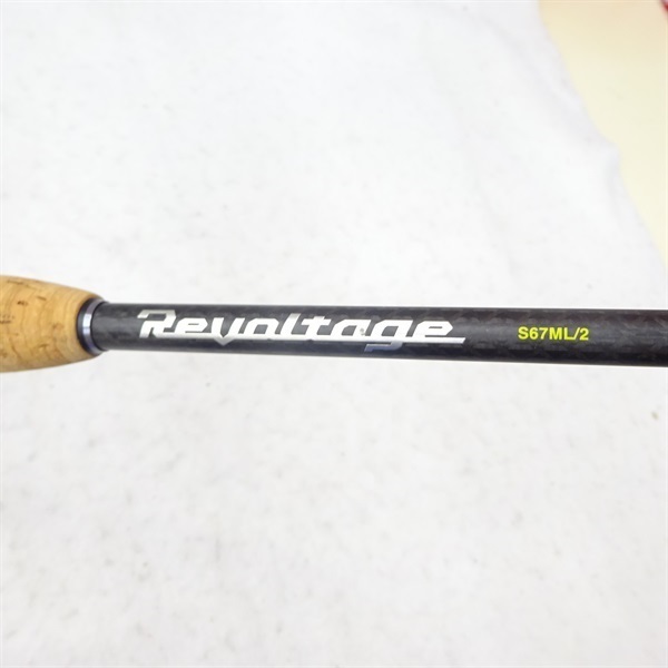 ジャッカルRevoltige RVⅡ-S67ML ジャッカル リボルテージ RVII-S67ML (ロッド・釣竿) 価格比較 - 価格.com