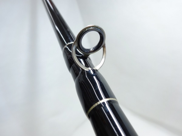 タロウ 法令集抜き 成山画廊にてWANTOの個展「逃れられない試合と新たな武器」を