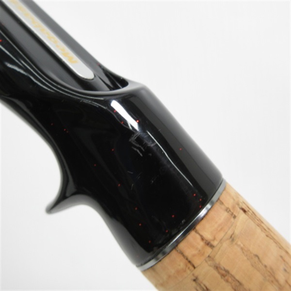デストロイヤーブラックジャングルF8・1／2ー710XBJ