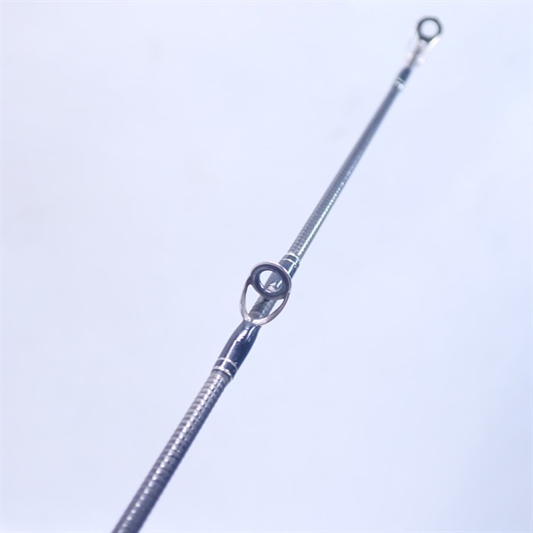 ドリアン。ブレイゾン 質実剛健バスロッド、DAIWA”ブレイゾン”に刮目せよ！【軽さと強