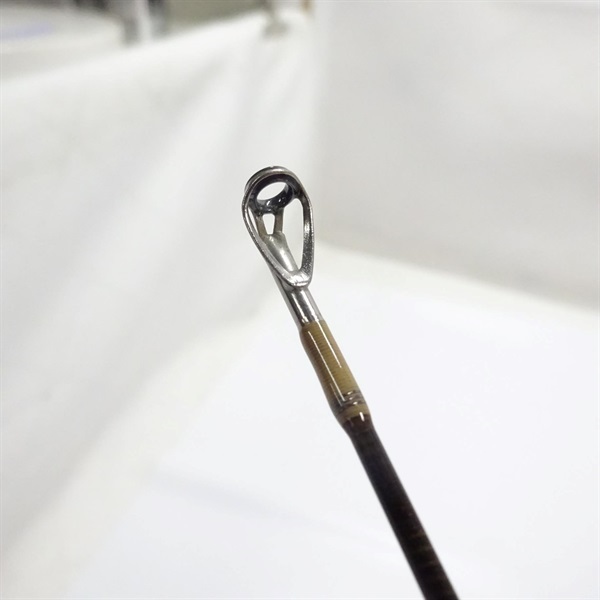 999．9フォーナインホワイトウルフ7＇0＂8LBクラス