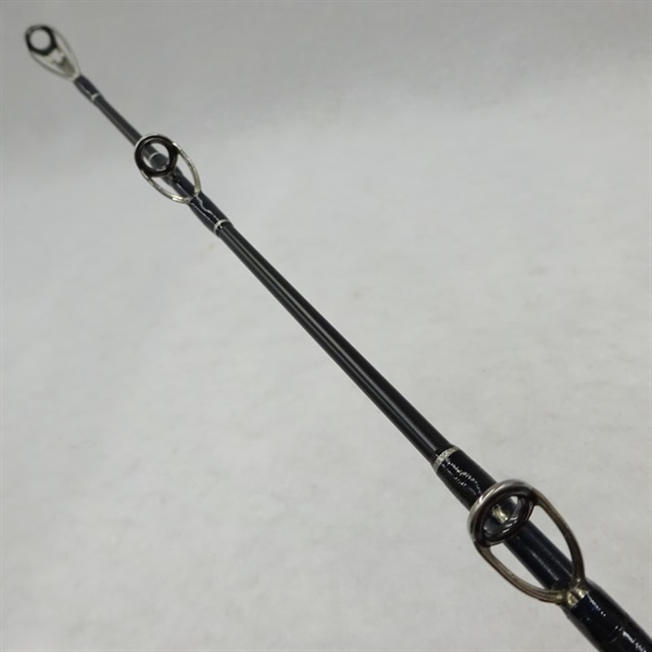 モンストロ82 アンドレ | イシグロ公式オンラインショップ