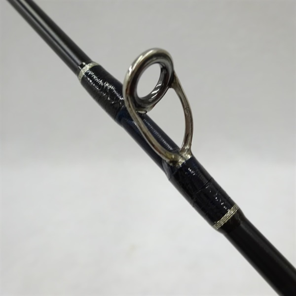 モンストロ82 アンドレ | イシグロ公式オンラインショップ