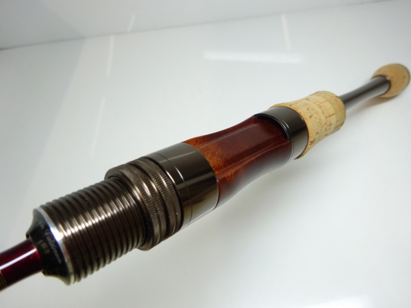 トラウティンスピンフィールドリームノイエリミテッド FNL-T511M-RF