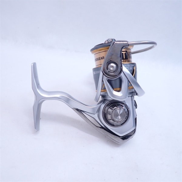 ダイワ21フリームスFC LT2000s ダイワ スピニングリール フリームス FC LT2000S-XH 2021年