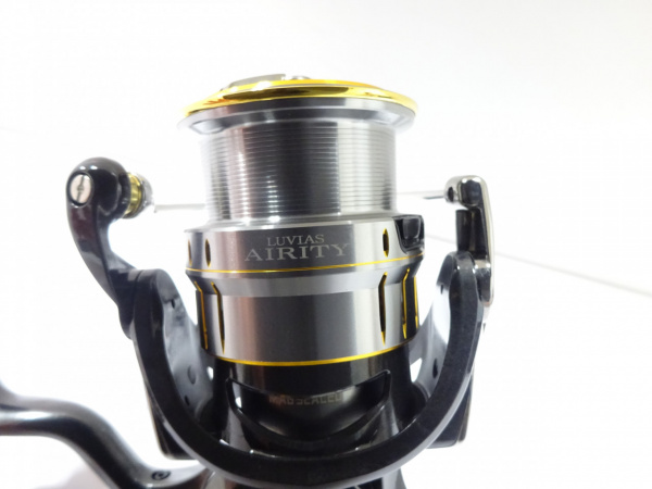 DAIWA ダイワ 21ルビアスエアリティ LT3000S-CXH スピニング