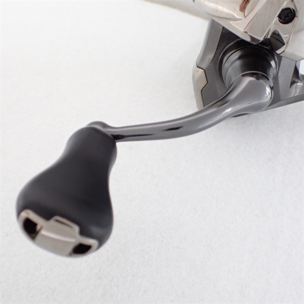 20ツインパワーC2000SHG | イシグロ公式オンライン