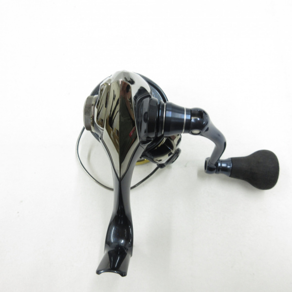 17ツインパワーXD C3000HG | イシグロ公式オンラインショップ