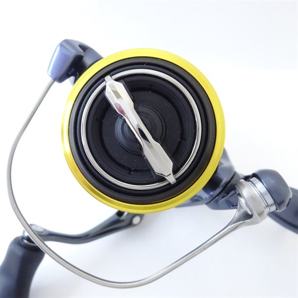 21 アルテグラ 2000s シマノ(SHIMANO) 21 アルテグラ C2000SHG 043290｜アウトドア