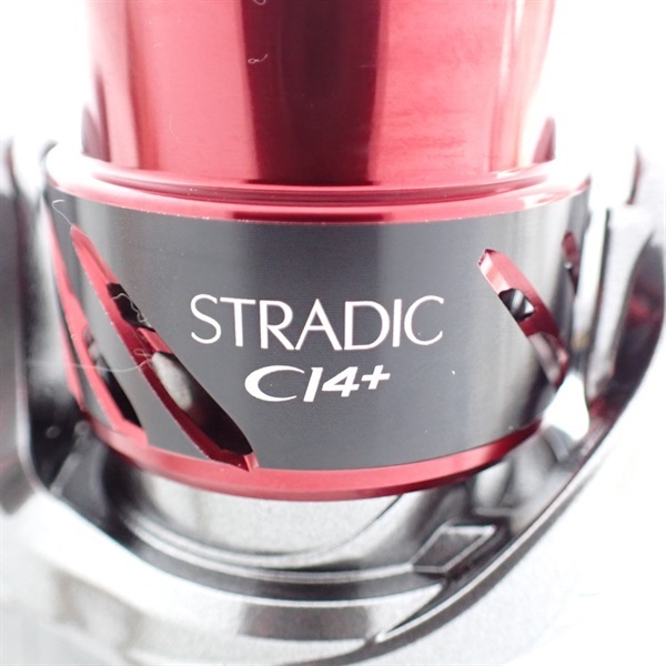 16ストラディックCi4+ C2000S 美品中古リール】 ◉Shimano ☆ '16 ストラディック CI4+ C2000S