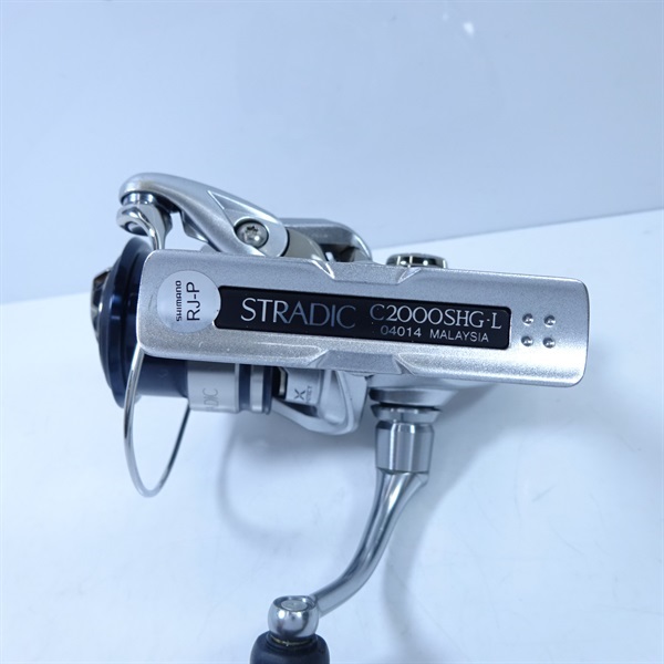 ストラディック　c2000shg SHIMANO 19ストラディック C2000SHG SHIMANO シマノ STRADIC ストラ