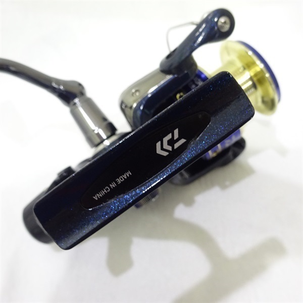 アオリトライアル　夜光2500BR 新商品】夜光ver.も登場！「ダイワ アオリトライアル2500BR