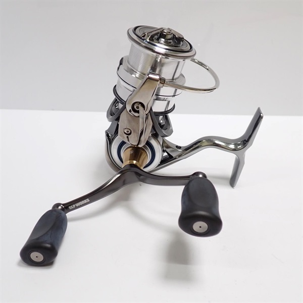 18イグジストLT2500 | イシグロ公式オンラインショップ