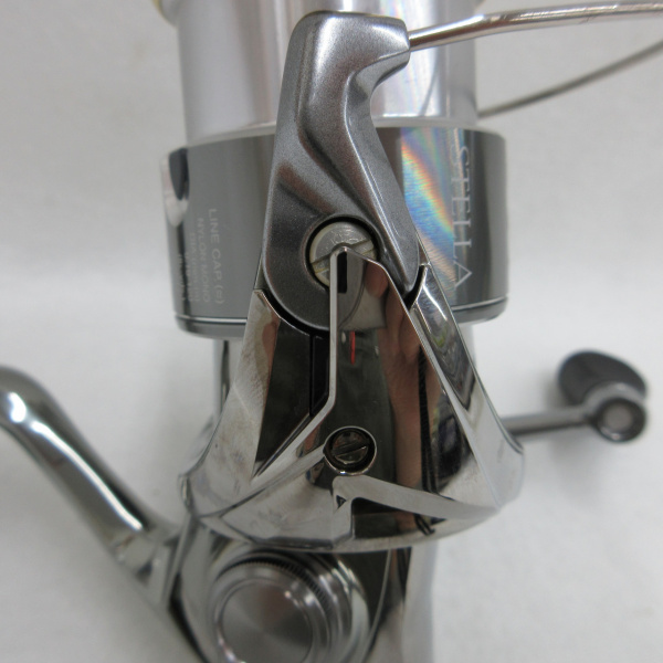 18ステラ 2500SHG　さかな Amazon | シマノ(SHIMANO) スピニングリール 18 ステラ 2500SHG バス